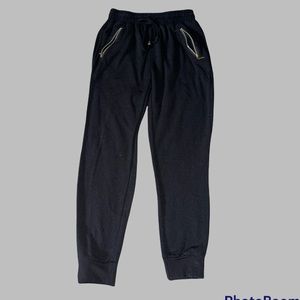 Black Women’s Sweatpants